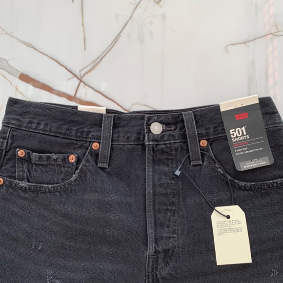 Levi's 501 Shorts Jeans Women's 26 High Rise Black Casual Pants Denim Ripped NEW - Picture 4 of 11
